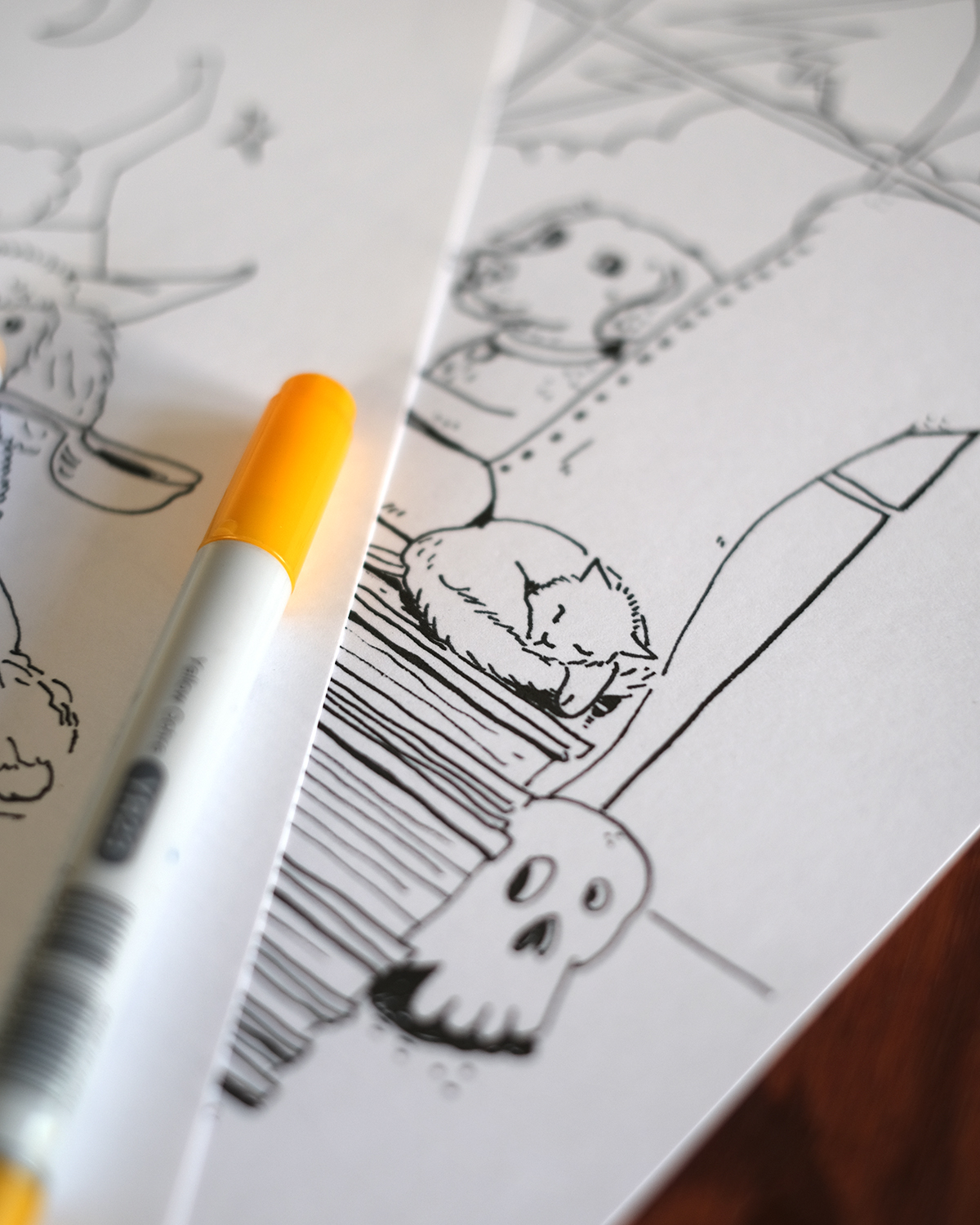 Printable spooky Halloween dog colouring pages, www.DOGvision.eu